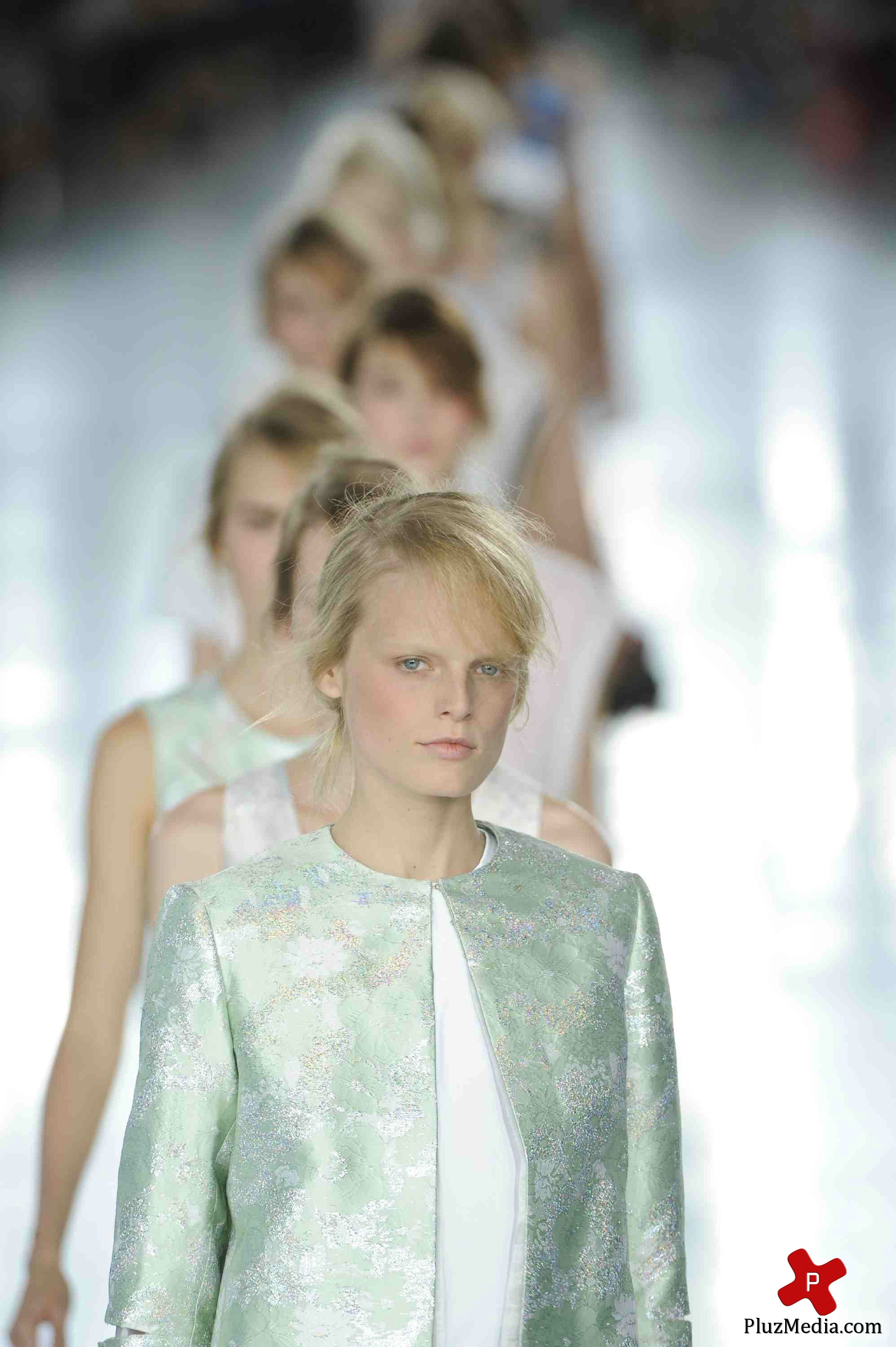 London Fashion Week Spring Summer 2012 - Christopher Kane - Catwalk | Picture 82693